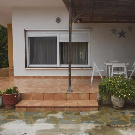 τhe Banana Tree House *